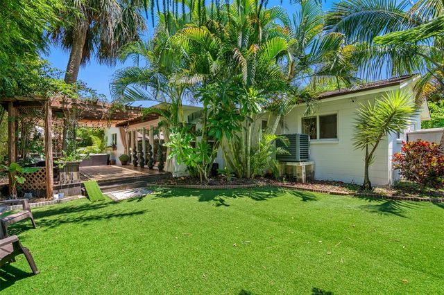 1819 MARYLAND AVENUE NE, St Petersburg, FL 33703