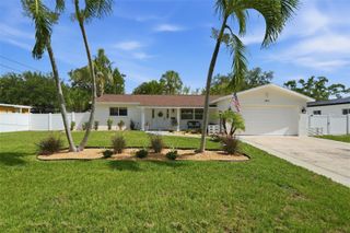 1819 MARYLAND AVENUE NE, St Petersburg, FL 33703