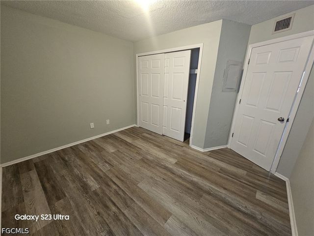 2708 Broadway, Fort Myers, FL 33901