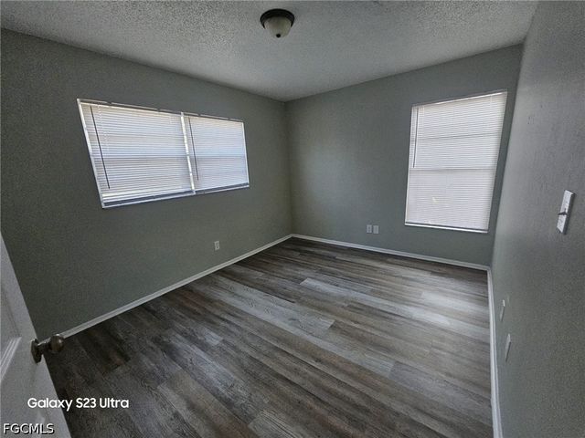 2708 Broadway, Fort Myers, FL 33901