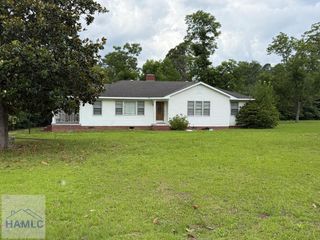 703 North Main Street, Swainsboro, GA 30401
