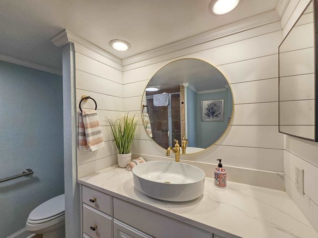 9650 Shore Dr Apt 207, Myrtle Beach, SC 29572