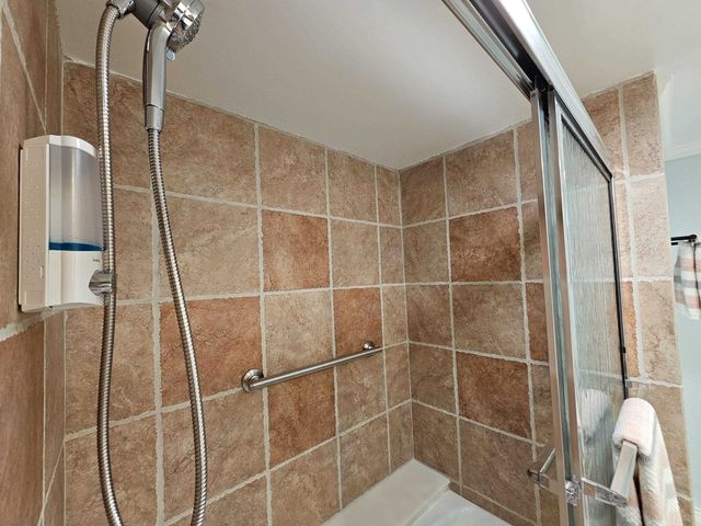 9650 Shore Dr Apt 207, Myrtle Beach, SC 29572