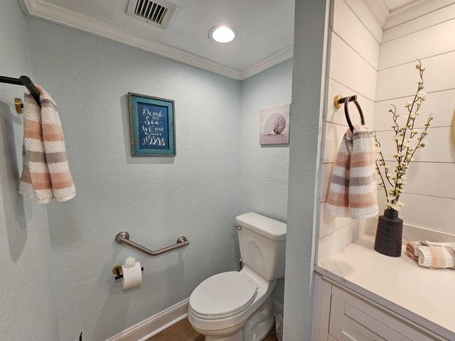 9650 Shore Dr Apt 207, Myrtle Beach, SC 29572
