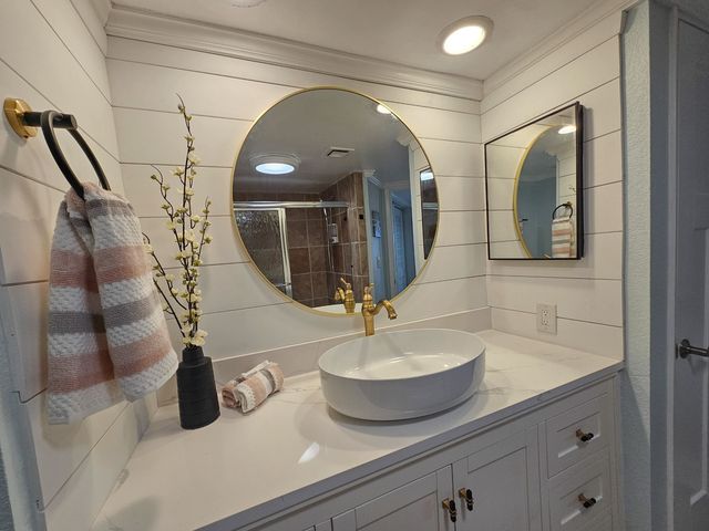 9650 Shore Dr Apt 207, Myrtle Beach, SC 29572