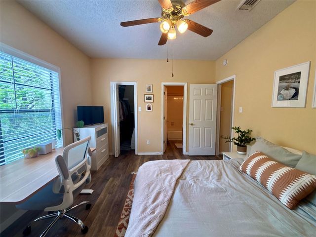 915 W 23rd ST 206, Austin, TX 78705