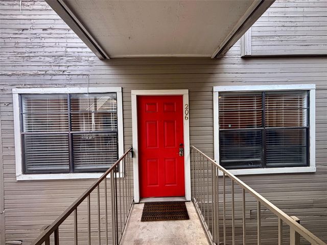 915 W 23rd ST 206, Austin, TX 78705