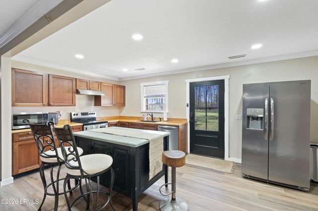 162 Dove Street, Ridgeland, SC 29936