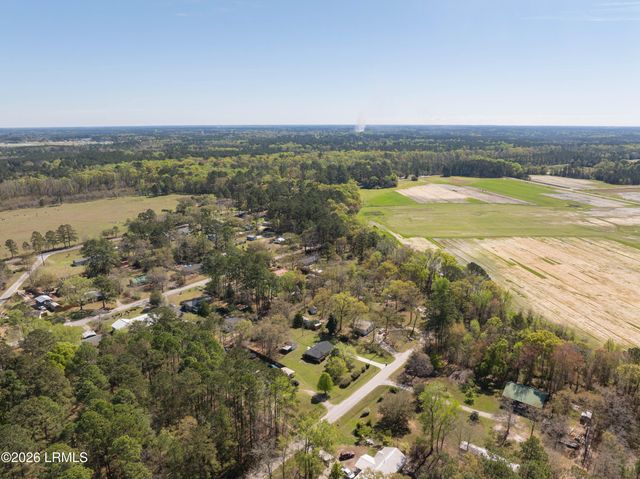 162 Dove Street, Ridgeland, SC 29936