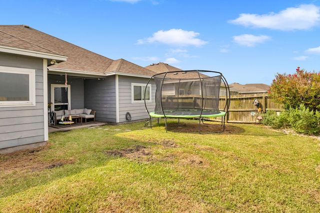6925 South Wind Dr, Corpus Christi, TX 78413