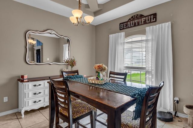 6925 South Wind Dr, Corpus Christi, TX 78413