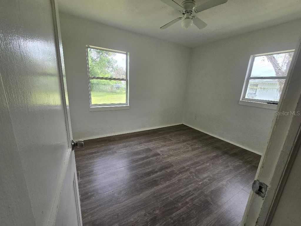 Image 19 of property listing at 5762 DOGWOOD DRIVE, Orlando, FL 32807