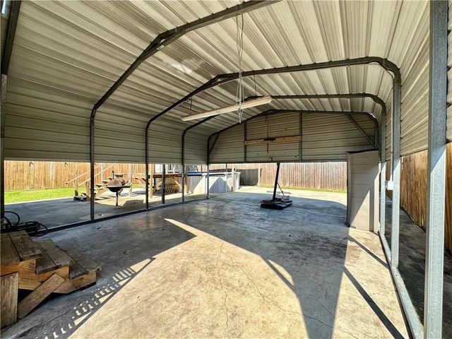 746 Lansdown Dr, Corpus Christi, TX 78412