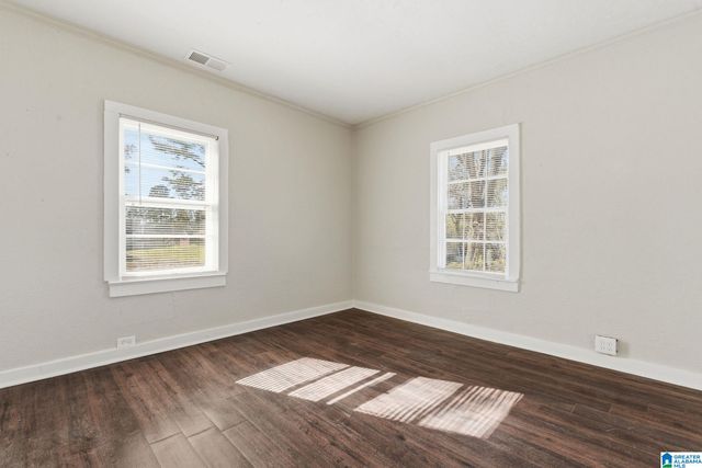 335 1ST AVENUE NW, Graysville, AL 35071