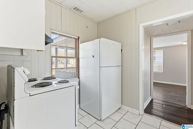 335 1ST AVENUE NW, Graysville, AL 35071