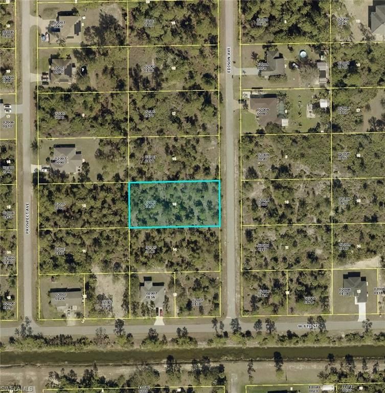 805 Edison AVE, LEHIGH ACRES, FL 33972 — photo 2