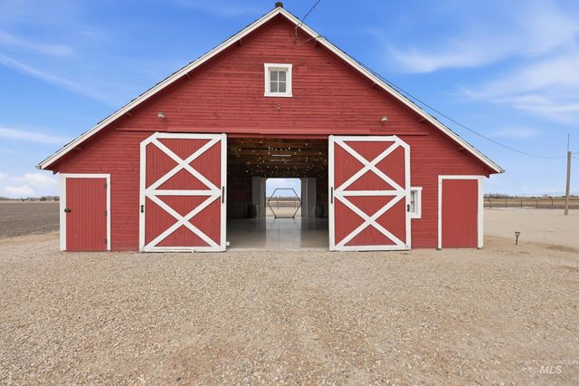 9762 Deer Flat Rd, Nampa, ID 83686