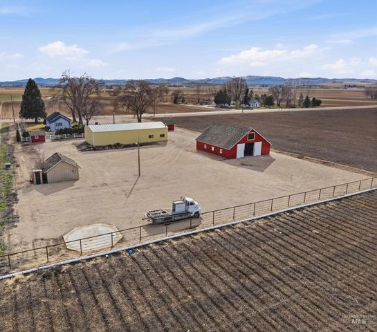 9762 Deer Flat Rd, Nampa, ID 83686