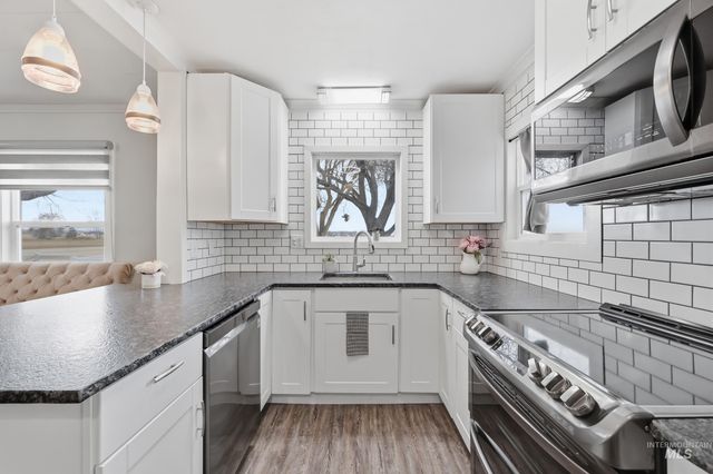 9762 Deer Flat Rd, Nampa, ID 83686