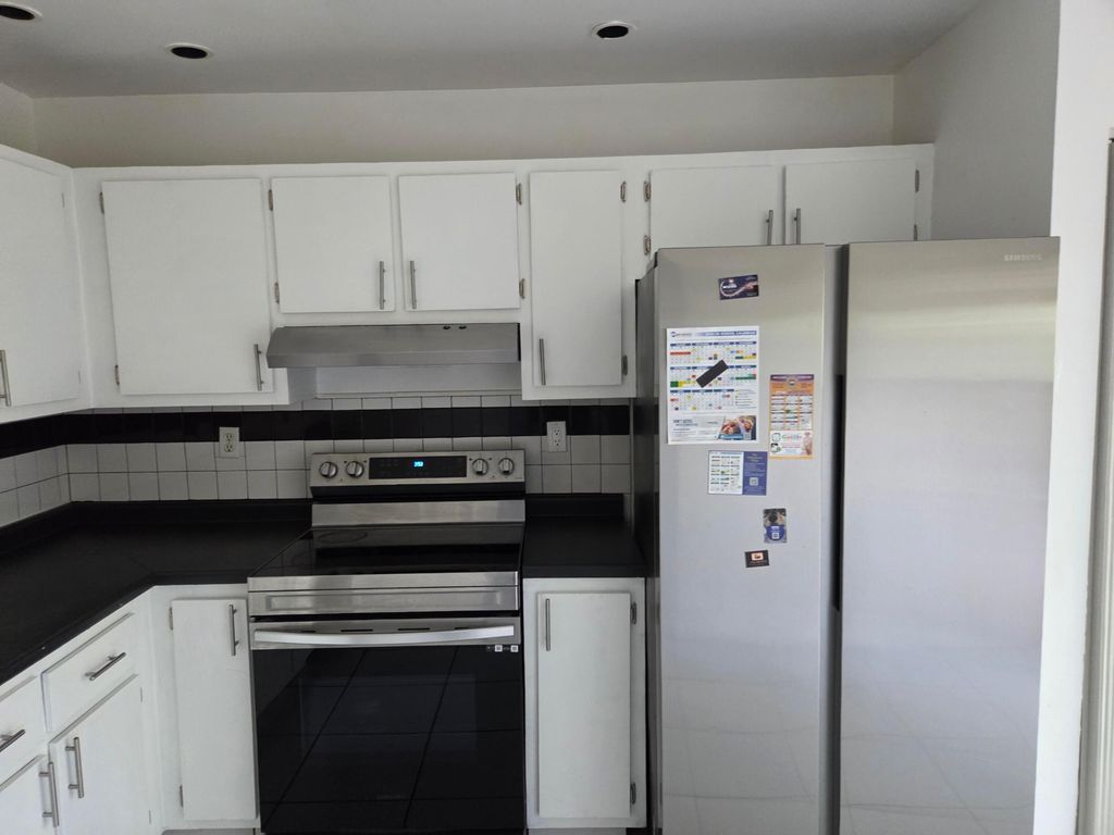 7601 Kimberly Boulevard, North Lauderdale, FL 33068