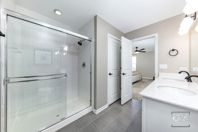 4122 Chelsea Manor Circle, Aurora, IL 60504