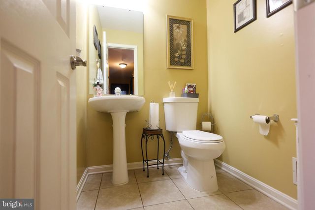 8831 HARDESTY DR, Clinton, MD 20735