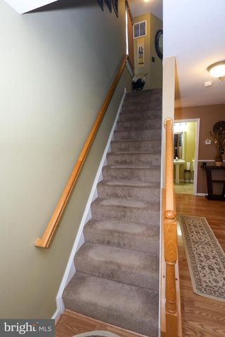 8831 HARDESTY DR, Clinton, MD 20735