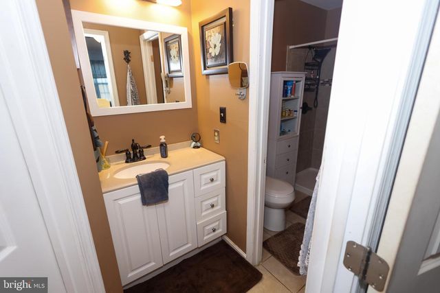 8831 HARDESTY DR, Clinton, MD 20735