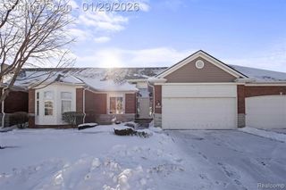 14728 Kings Mill Drive, Utica, MI 48315