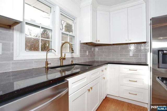 31 Madison Avenue, Demarest, NJ 07627