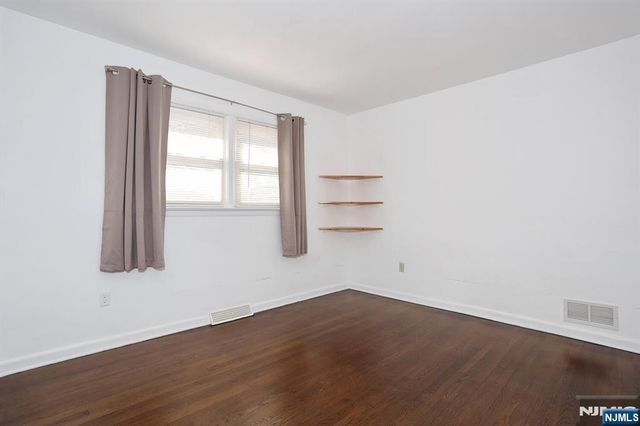 31 Madison Avenue, Demarest, NJ 07627