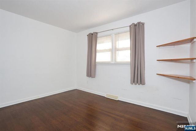 31 Madison Avenue, Demarest, NJ 07627