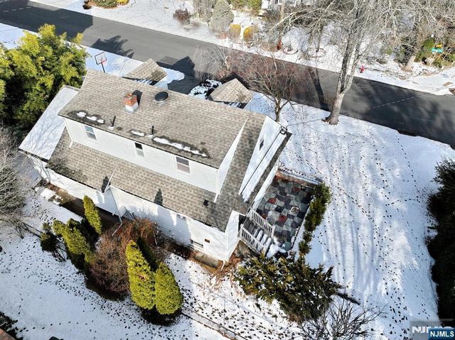 31 Madison Avenue, Demarest, NJ 07627