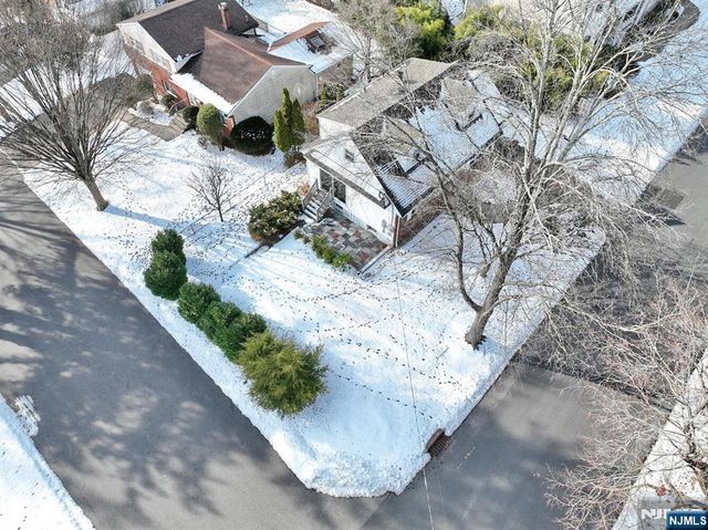 31 Madison Avenue, Demarest, NJ 07627