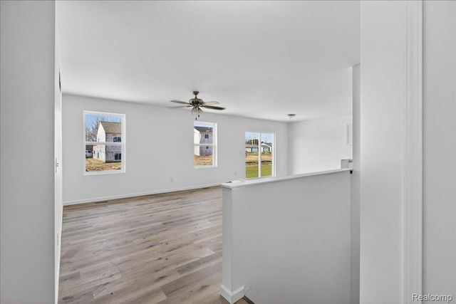 3150 Daisy Way, Burton, MI 48519