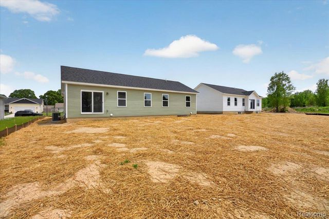 3150 Daisy Way, Burton, MI 48519