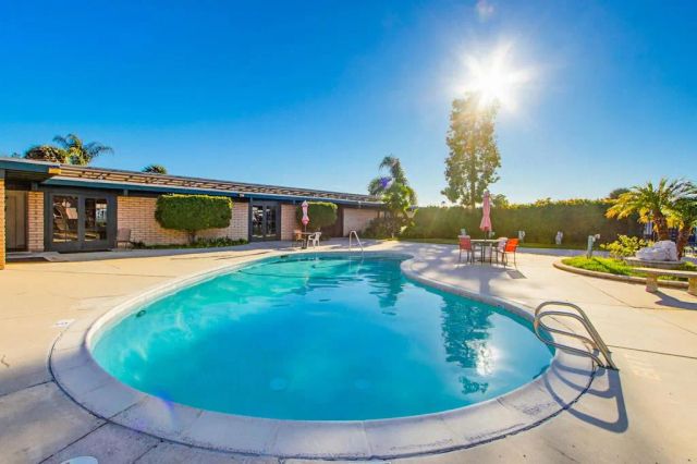 200 N El Camino Real 386, Oceanside, CA 92058