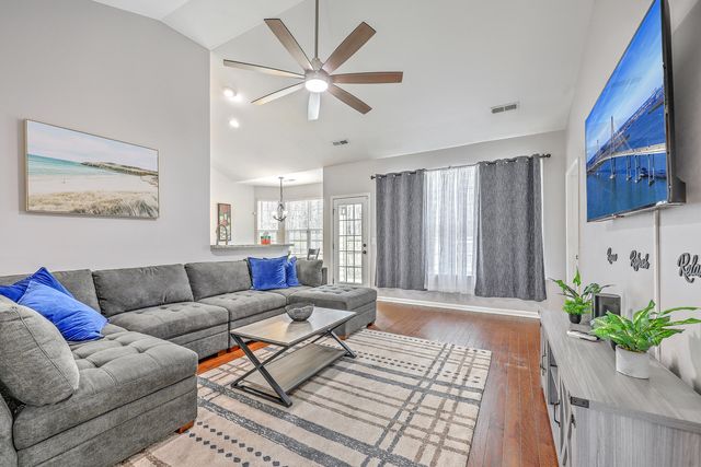 2626 Spivey Court, North Charleston, SC 29406