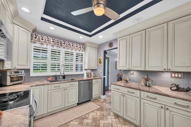 37 SOUTHWIND DRIVE, Belleair Bluffs, FL 33770