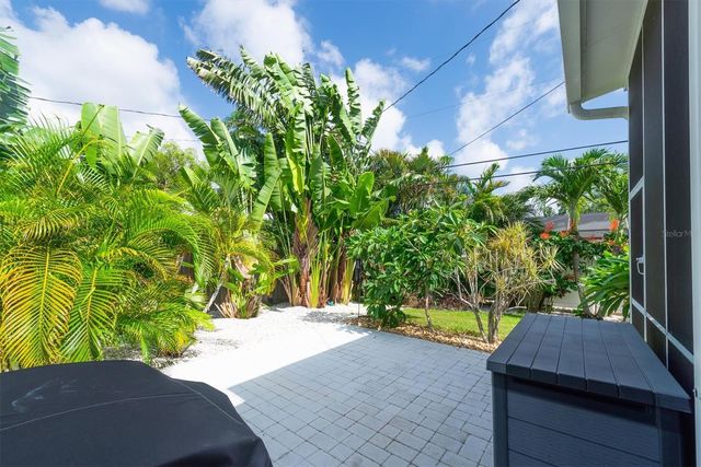 37 SOUTHWIND DRIVE, Belleair Bluffs, FL 33770