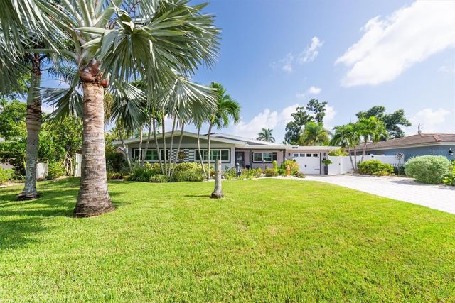 37 SOUTHWIND DRIVE, Belleair Bluffs, FL 33770