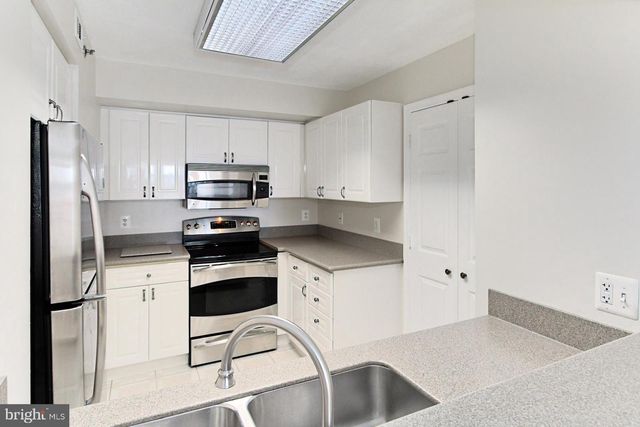 2121 JAMIESON AVE #1606, Alexandria, VA 22314