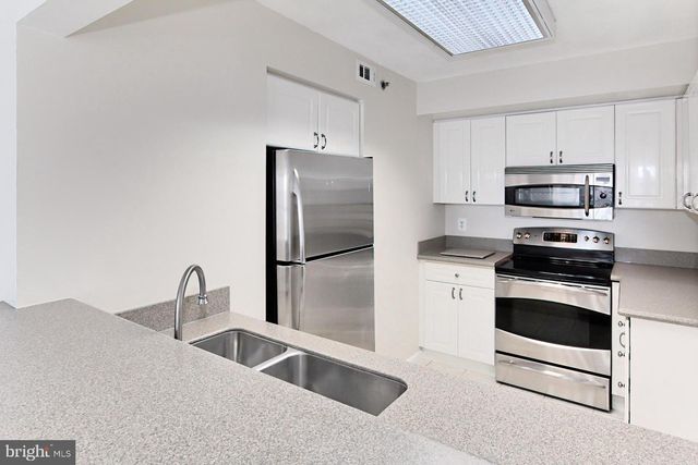 2121 JAMIESON AVE #1606, Alexandria, VA 22314