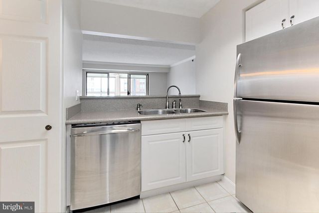 2121 JAMIESON AVE #1606, Alexandria, VA 22314