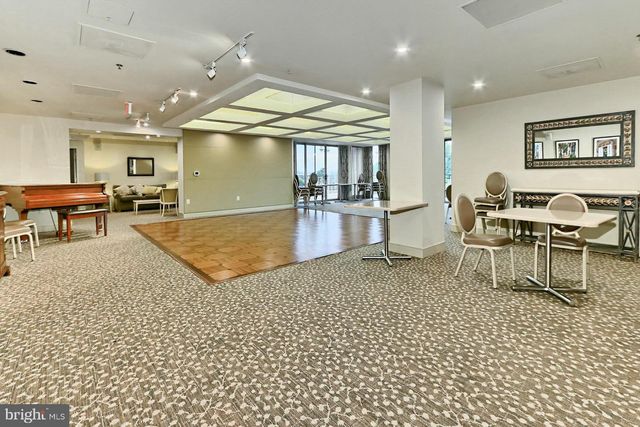 2121 JAMIESON AVE #1606, Alexandria, VA 22314