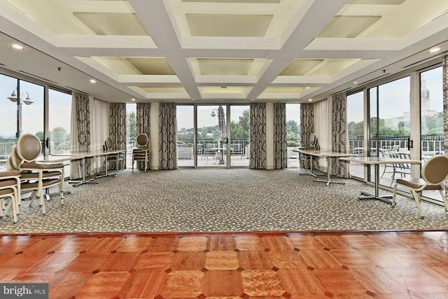 2121 JAMIESON AVE #1606, Alexandria, VA 22314