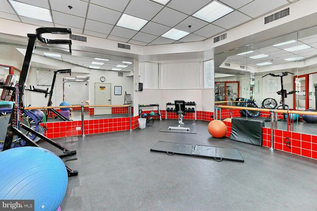 2121 JAMIESON AVE #1606, Alexandria, VA 22314
