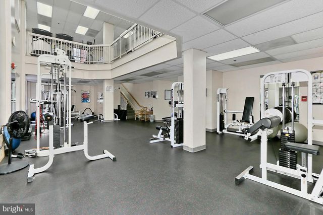 2121 JAMIESON AVE #1606, Alexandria, VA 22314