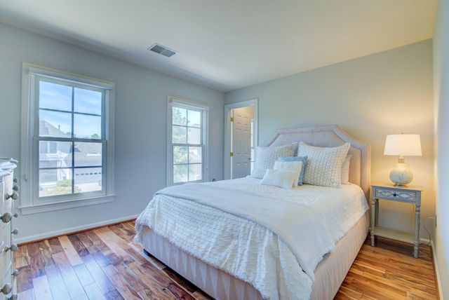 43585 JACKSON HOLE CIR, Leesburg, VA 20176