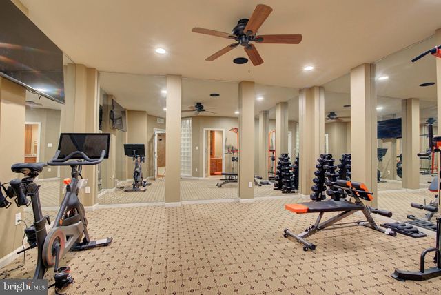 43585 JACKSON HOLE CIR, Leesburg, VA 20176